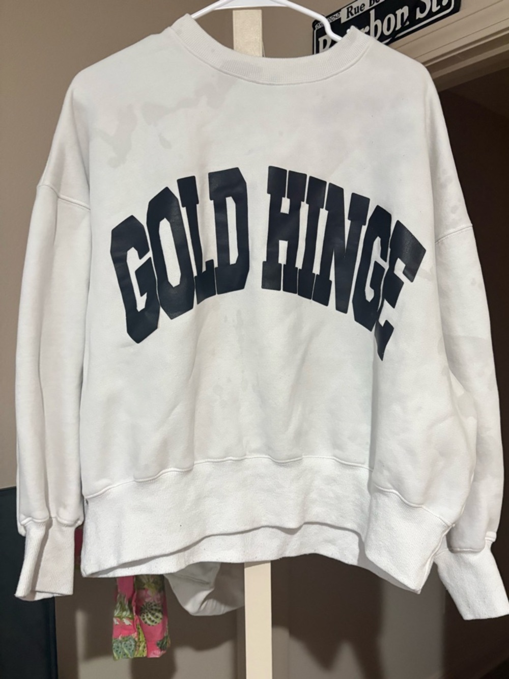 White 'GOLD HINGE' Graphic Crewneck Sweatshirt